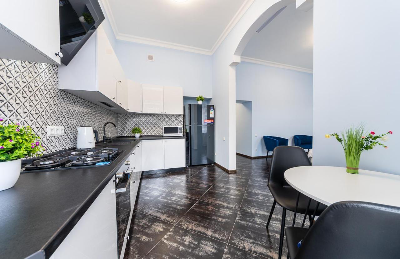 Apartamento View On Sofievskaya Square Kiev Exterior foto